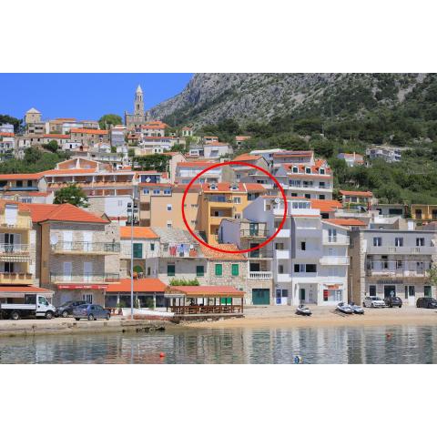 Apartments by the sea Igrane, Makarska - 18405