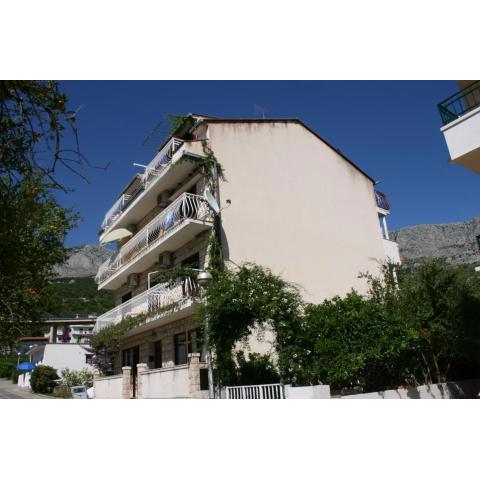 Apartments by the sea Podgora, Makarska - 2787