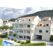 Apartments by the sea Promajna, Makarska - 17160