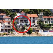 Apartments by the sea Tisno, Murter - 6106