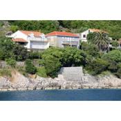 Apartments by the sea Trpanj, Peljesac - 4549