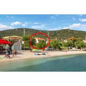 Apartments by the sea Vinisce, Trogir - 6015