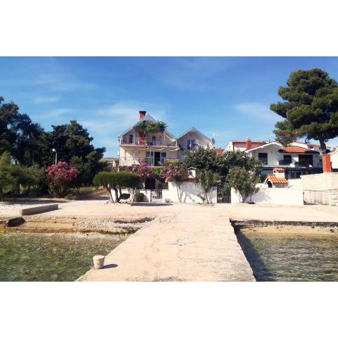 Apartments by the sea Zaboric, Sibenik - 15720