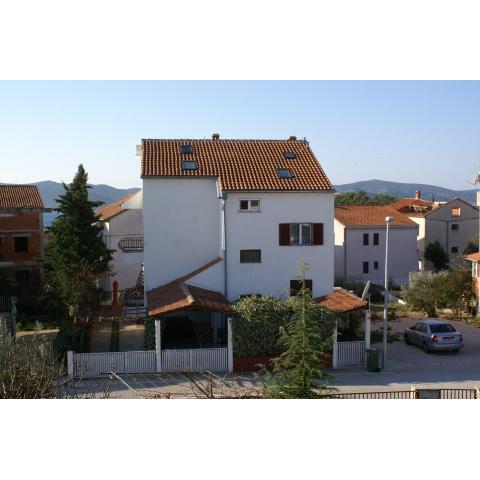 Apartments with a parking space Biograd na Moru, Biograd - 4300