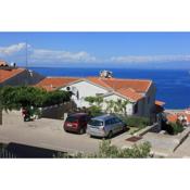 Apartments with a parking space Mali Losinj (Losinj) - 8000