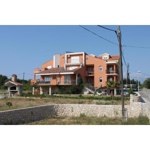 Apartments with a parking space Novalja, Pag - 3299