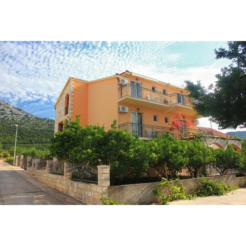 Apartments with a parking space Orebic, Peljesac - 10194