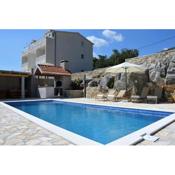 Apartments with a swimming pool Kastel Kambelovac, Kastela - 12073