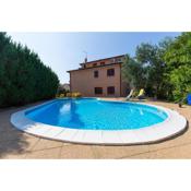 Apartments with a swimming pool Novigrad - 7078