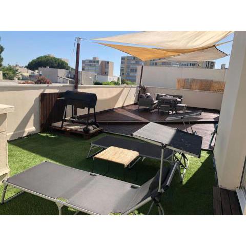 Apparemment duplex terrasse solarium avec parking