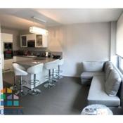 APPARTEMENT COUP DE COEUR PRES DE LA PLACE MORNY