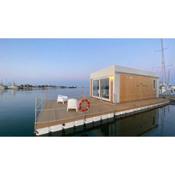 AQUA RESORT GIULIANOVA - Houseboat Experience