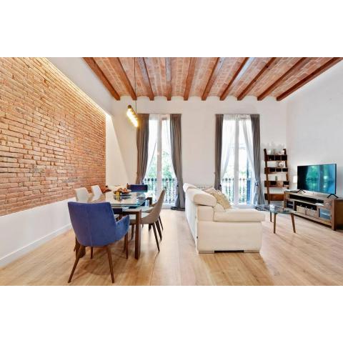 Arc de Triomf Luxury Modern 2-Bedroom 2-Bathroom