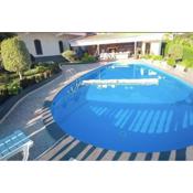 Arcos Grand Suites with pool