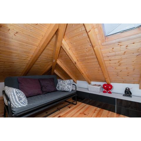 Attic Apartment with Balcony in Bairro Alto