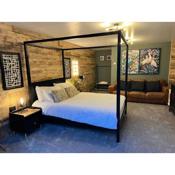 Attic & Cherry Tree Guest Suites