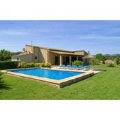 Attractive Puerto Pollensa Holiday Villa 3 bedrooms Private Pool and Gardens Villa Pedra Vista