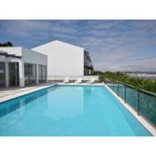 Attractive Villa in Salir Do Porto with Swimming Pool