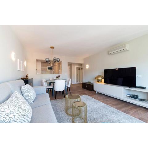 Av. da Liberdade comfortable apt with balcony