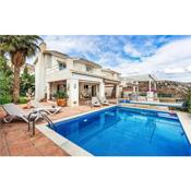 Awesome Home In La Herradura With 6 Bedrooms, Wifi And Swimming Pool