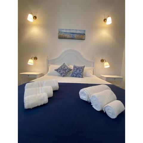 Azzurro Mare rooms and restaurant