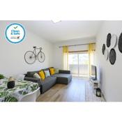 B11 - Beach Way Apartment