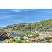 Baia Machico, a Home in Madeira