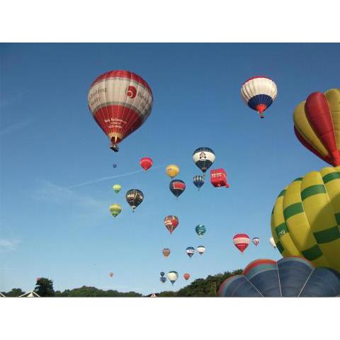 Balloon Watchers Retreat - Bath