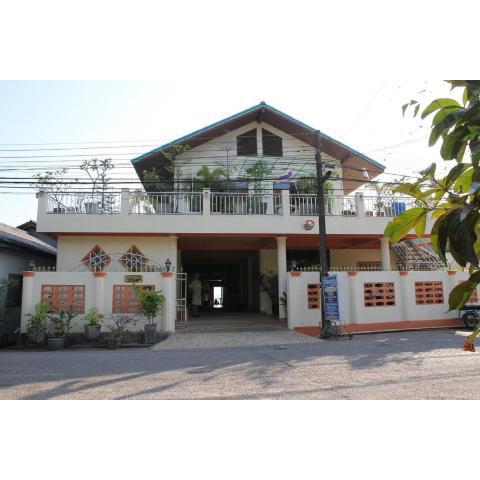 Ban Sulada Guest House