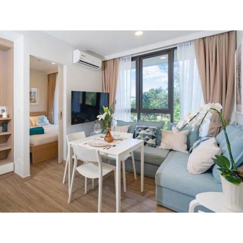 Bang Tao Beach, 2 Bedrooms Apartment Near Beach