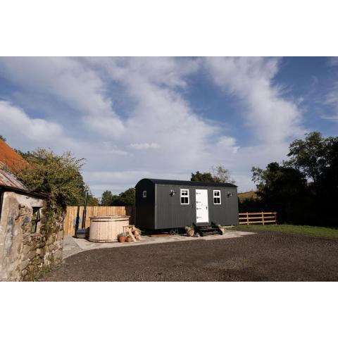 Barfield Shepherds Hut