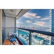 Baytik - Modern 3 BR Apartment in Princess Tower, Marina