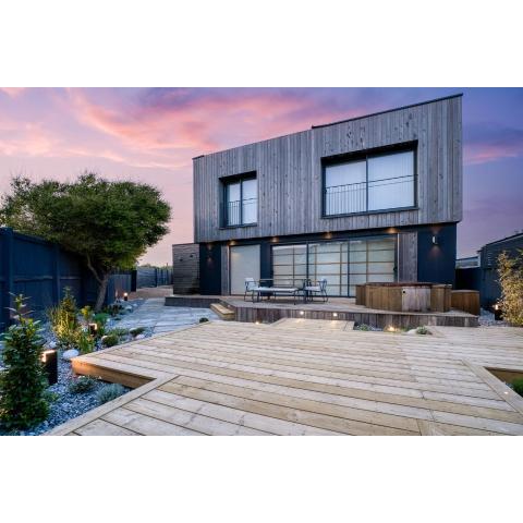 Beach house with hot tub parking and cinema room