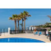 Beachfront 1BR with swimming pool, parking & AC