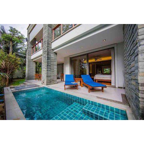 Beachfront 3br Luxe, Jacuzzi Pool On Naithon Beach