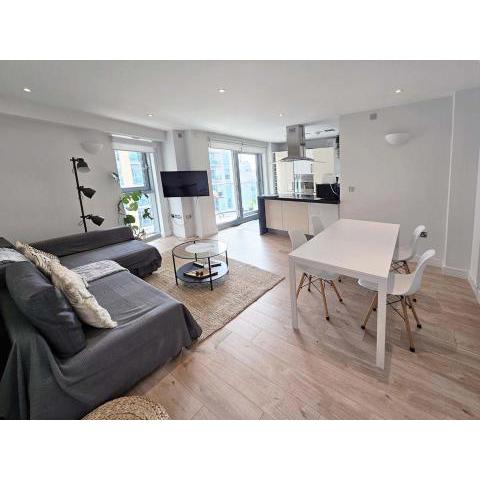 Beautiful 2 bedroom flat in Battersea