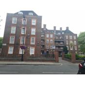 Beautiful 2 Bedroom Flat in Frampton Street