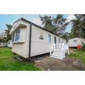 Beautiful 8 Berth Caravan At Wild Duck Haven Park In Norfolk Ref 11195sc