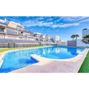 Beautiful Apartment In Santa Pola With 3 Bedrooms, Wifi And Swimming Pool