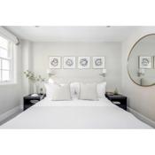 Beautiful & bright Marylebone private mews house 2BR 2BA