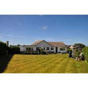 Beautiful coastal bungalow, Sennen, Porthcurno,sea