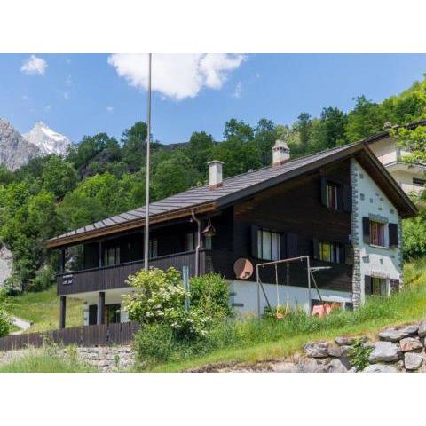 Beautiful holiday home in Fieschertal with garden