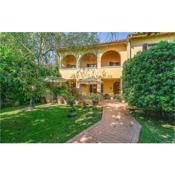 Beautiful home in Arezzo with 5 Bedrooms, WiFi and Outdoor swimming pool