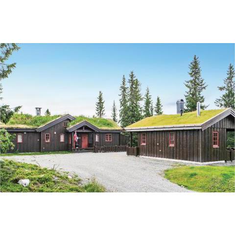 Beautiful Home In Lillehammer With 5 Bedrooms, Sauna And Wifi