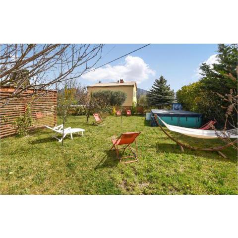 Beautiful Home In Mirabel-aux-baronnies With Wifi, Private Swimming Pool And 3 Bedrooms