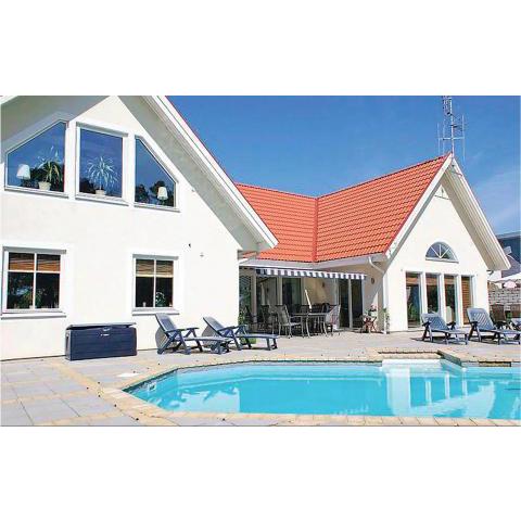 Beautiful Home In Nybrostrand With 5 Bedrooms, Private Swimming Pool And Outdoor Swimming Pool