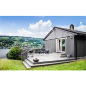 Beautiful home in Ulvik with 4 Bedrooms and WiFi