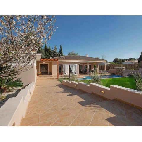 Beautiful Mediterranean villa Villa Tramuntana