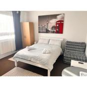 Beautiful Rooms close to Brick Lane