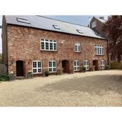 Beautifully converted Mill cottage 3 night minimum